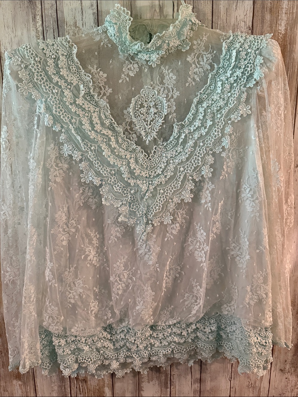 Vintage Barbara chodos for Michael Marcella mint lace top